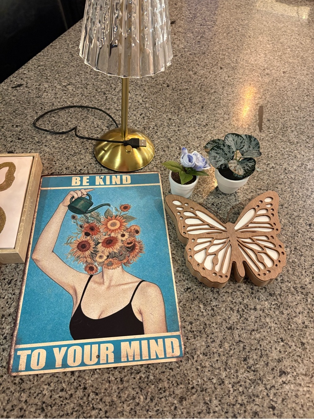 Decor Bundle - Picture 4 of 5